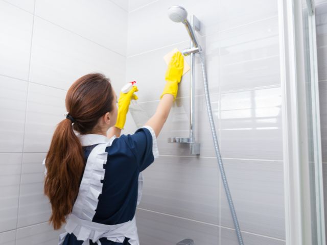 Professional Cleaning Services Redwood City | Crystal Wave Cleaners Cleaning Services